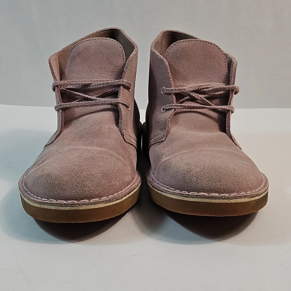 Clarks Collection Pale Pink Suede Leather Lace Up Chukka Desert Ankle Boot